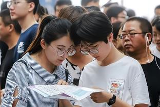 乌度卡：今天申京特别有侵略性 我们需要他的出色表现